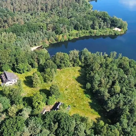 Villa Op Ruim Een Hectare Prive Grond
